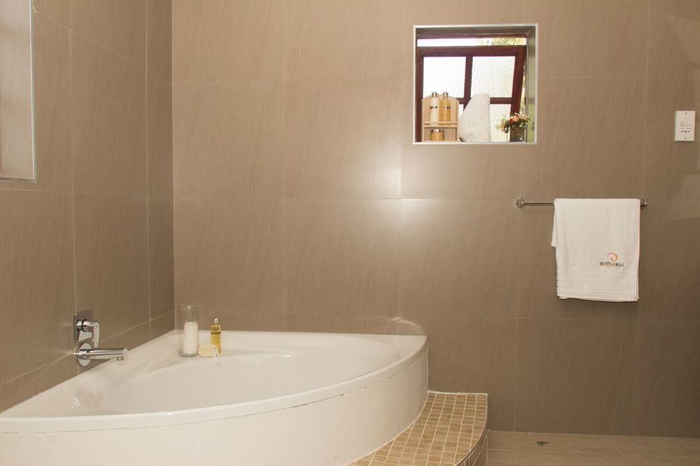 Motsamai Guest Lodge Bulawayo Luaran gambar